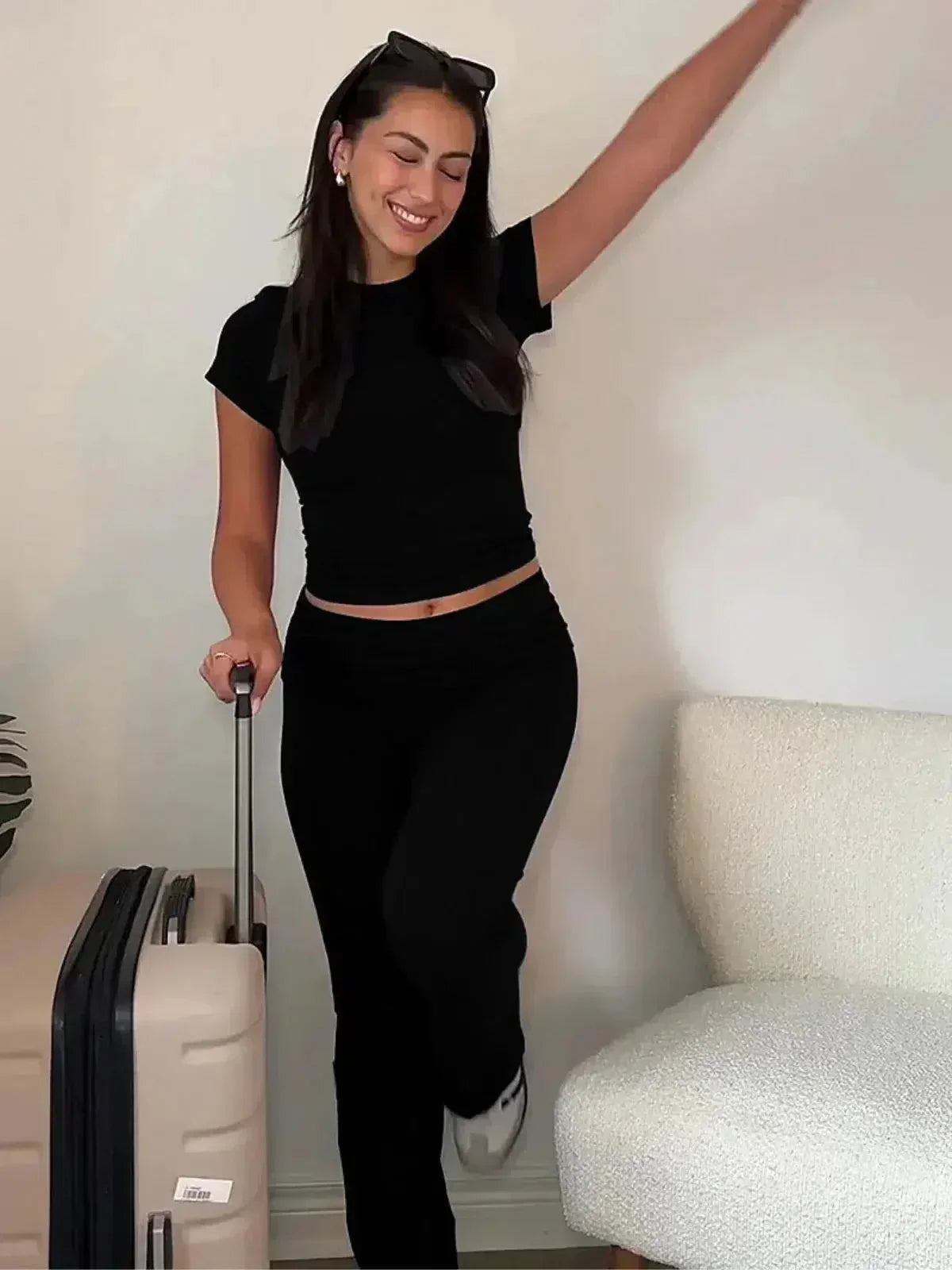 Ovidia – Slim-fit top & high-waist flare pants – Two-piece set-15133781754229-Nancy & Mae Savannah