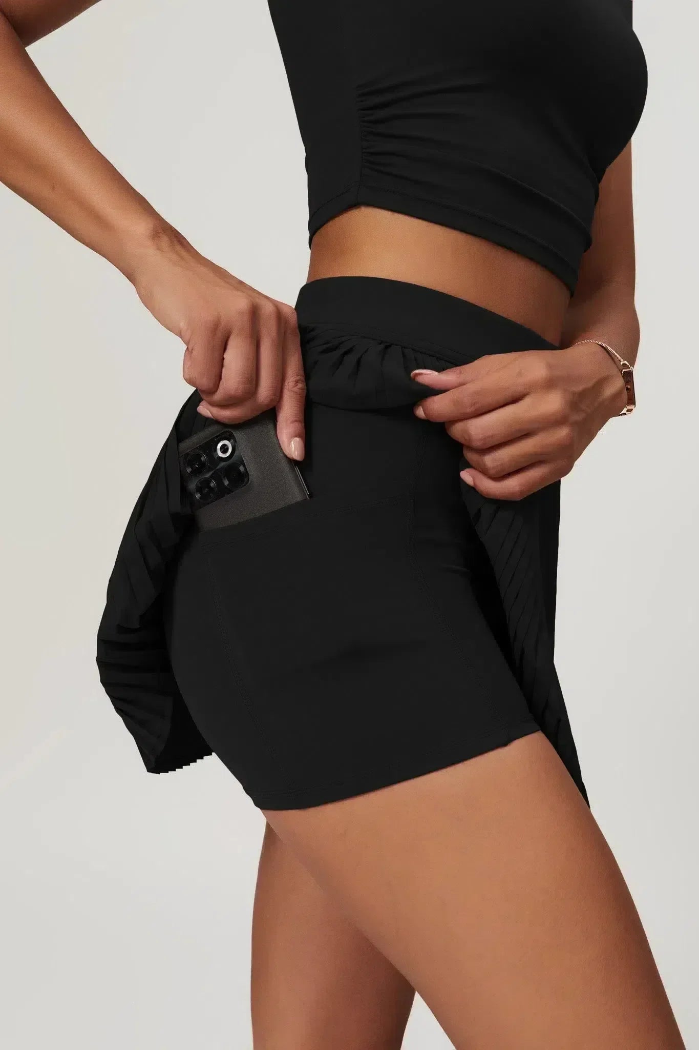 Abriana – Pleated design – Mini skirt-15134033052021-Mirella Fiore