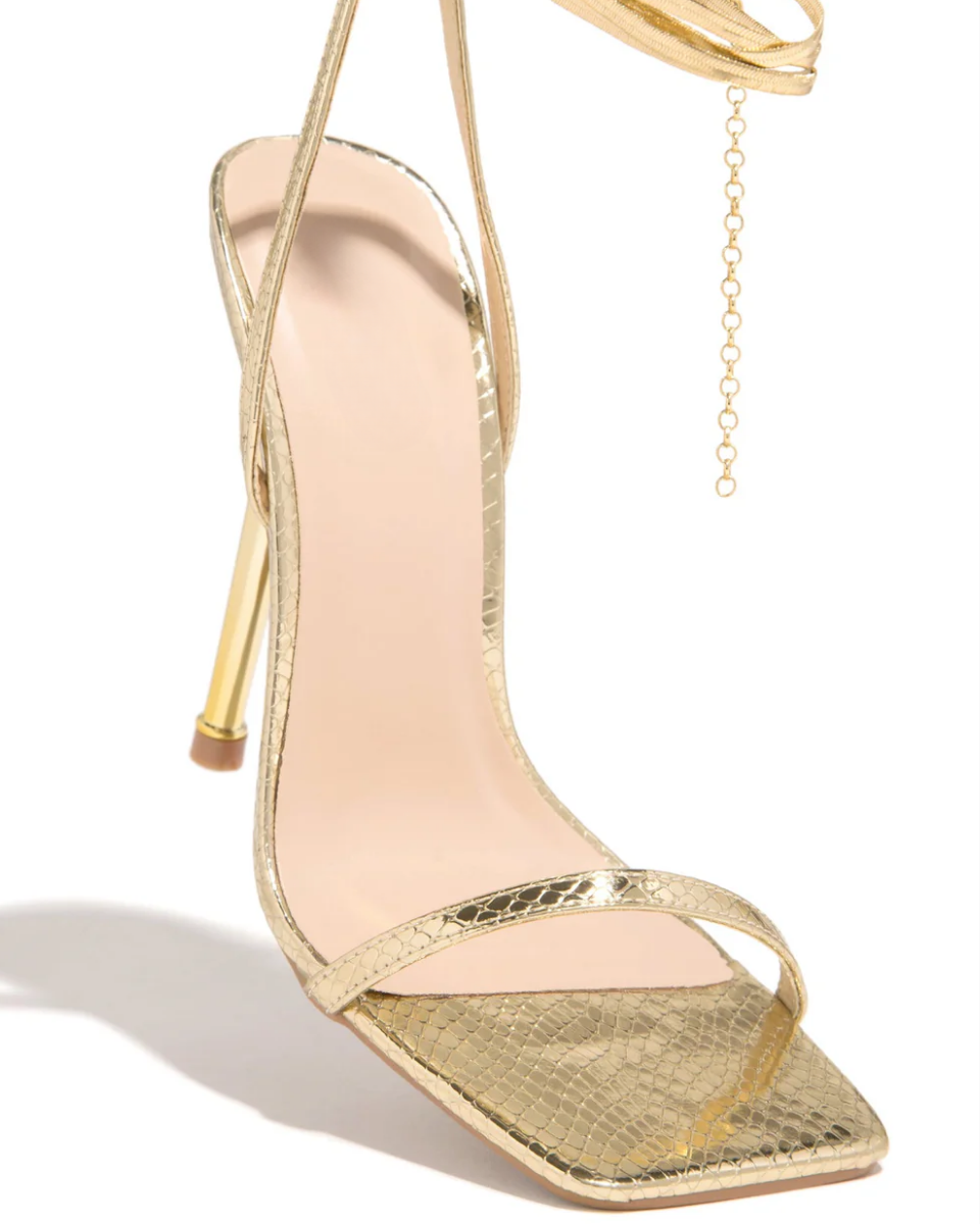Adrienne – Gold-tone hardware – Ankle chain stiletto heels-15133959750005-Nancy & Mae Savannah