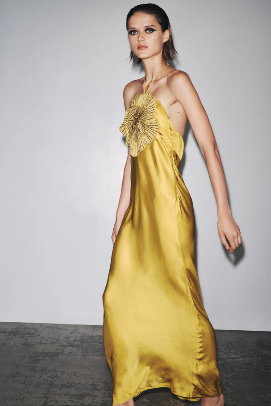 Amira – Bold flower detail – Maxi dress-15216001319285-Mirella Fiore