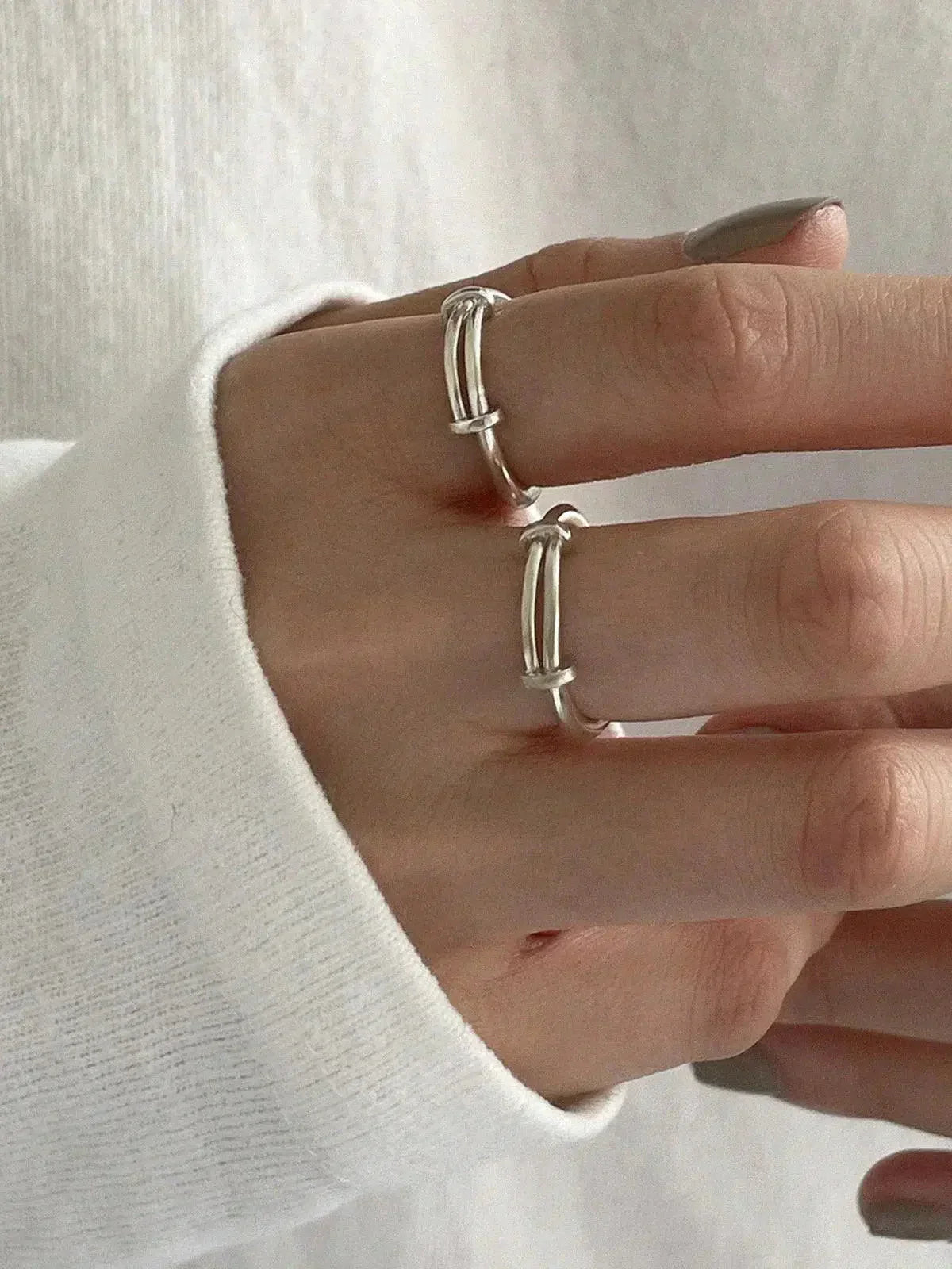 Auressa – Minimalist design – Adjustable ring-15227806876021-Mirella Fiore
