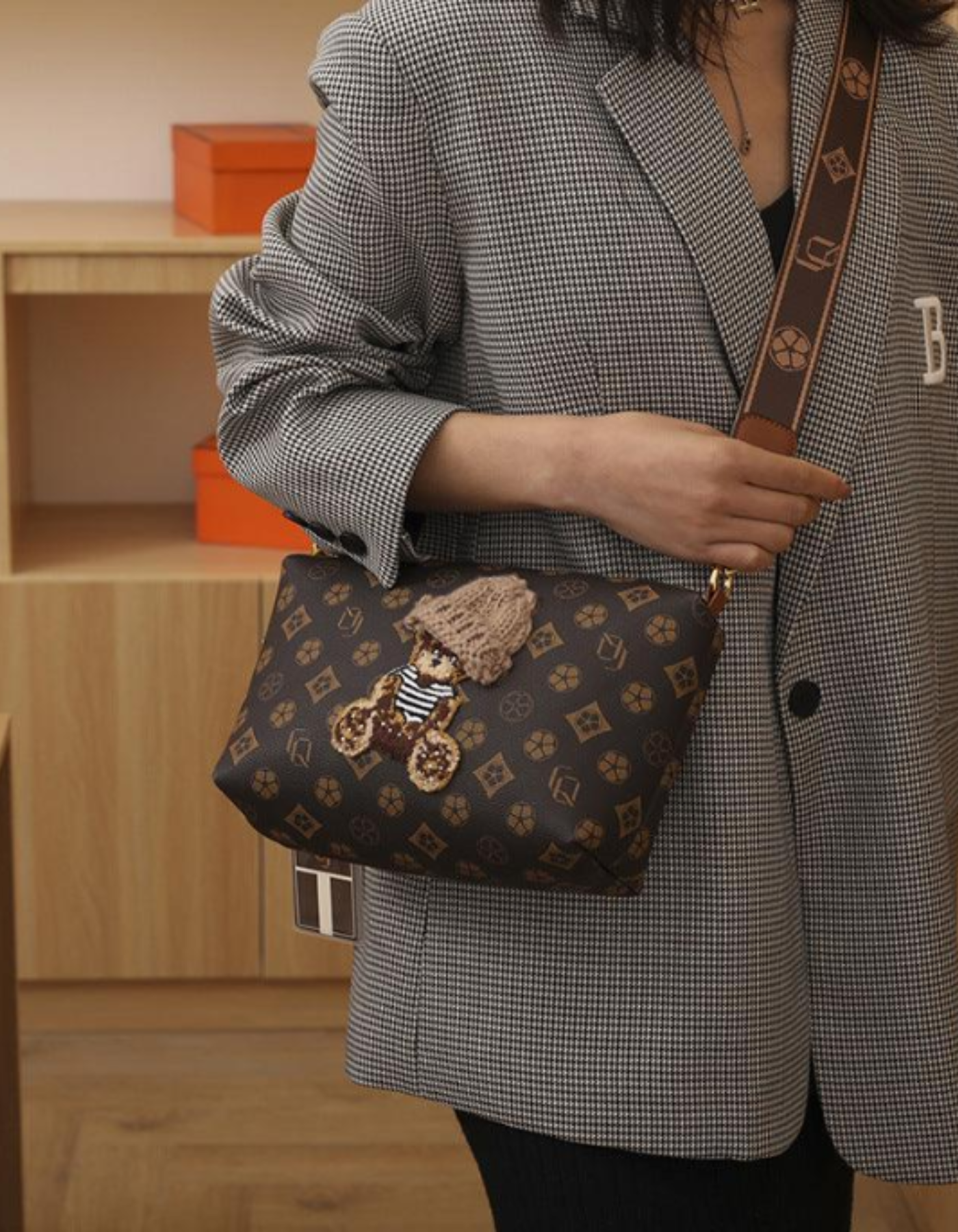 Berenza – Knitted bear accent – Crossbody bag-15209173483893-Mirella Fiore
