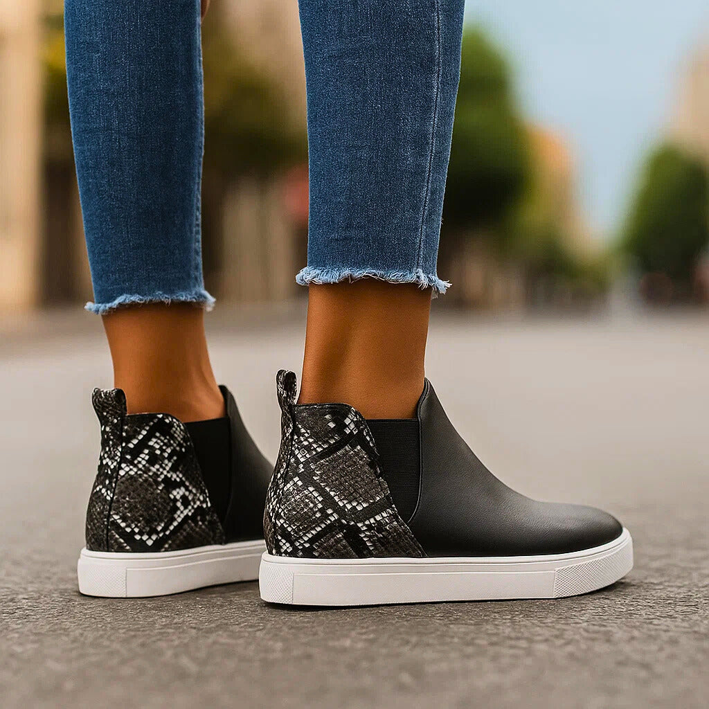 CAMRYN - CREST SLIP ONS-15560642167157-Nancy & Mae Savannah