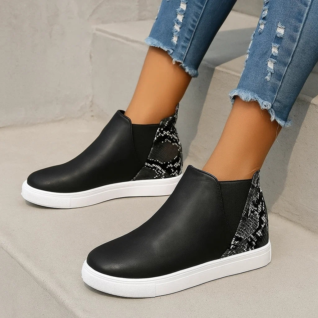 CAMRYN - CREST SLIP ONS-15560642167157-Nancy & Mae Savannah