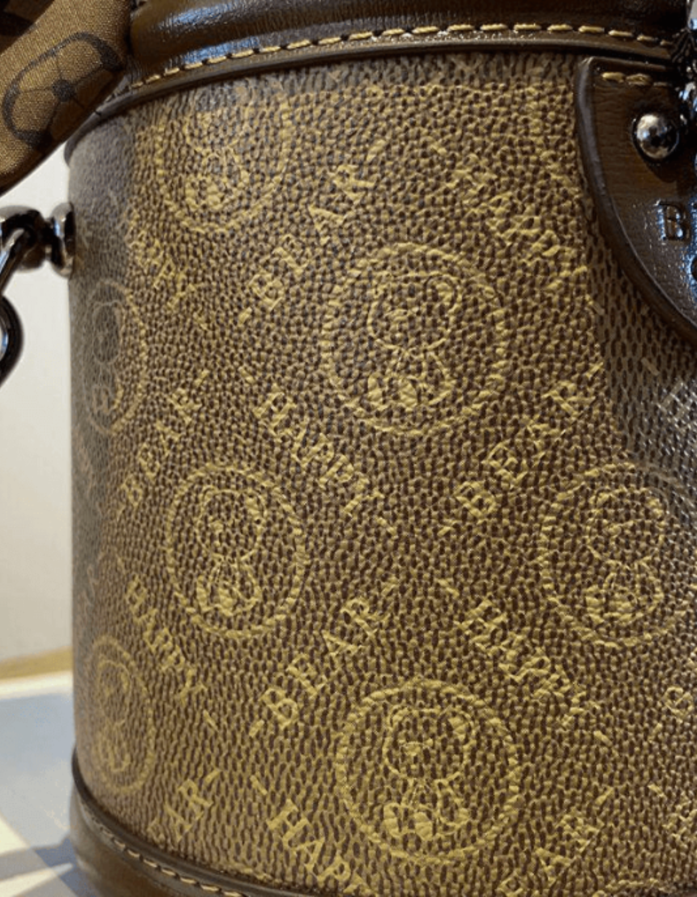 Capucinetta – Monogram bunny detail – Crossbody handbag-15209173844341-Mirella Fiore