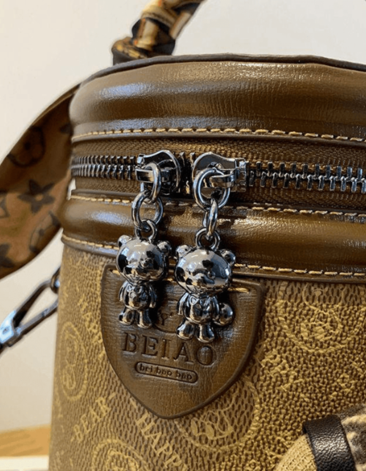 Capucinetta – Monogram bunny detail – Crossbody handbag-15209173844341-Mirella Fiore