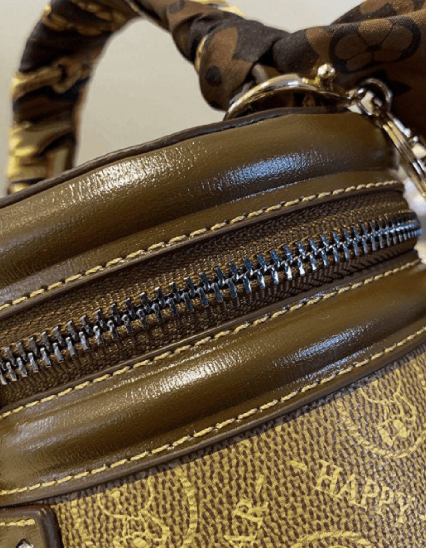 Capucinetta – Monogram bunny detail – Crossbody handbag-15209173844341-Mirella Fiore