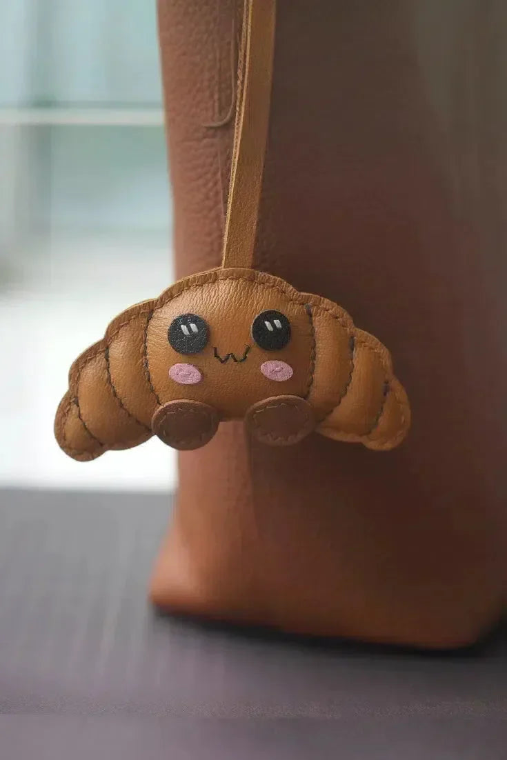 Croissant – Chic design – Bag charm-15133607526773-Nancy & Mae Savannah