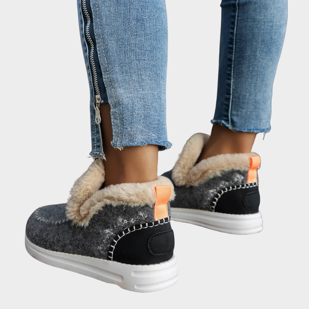 Dakota - Cozy Boots-15520006275445-Nancy & Mae Savannah