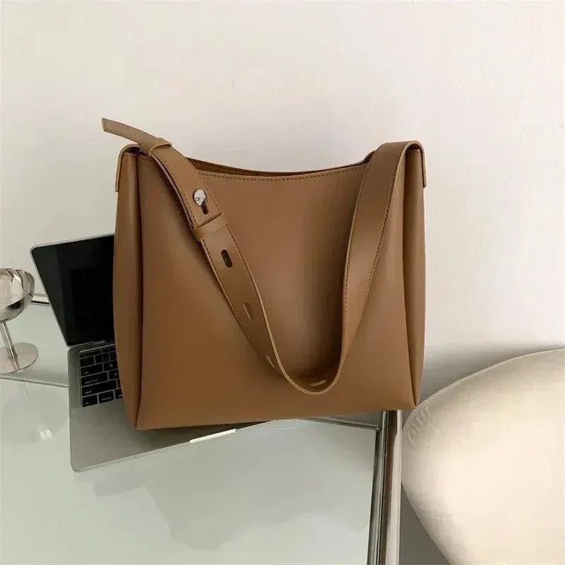 Elina – Timeless elegant style – Shoulder bag-15133570695541-Mirella Fiore