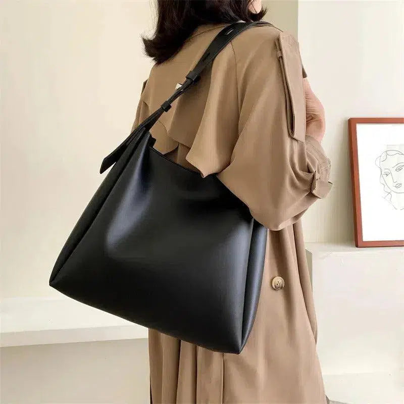Elina – Timeless elegant style – Shoulder bag-15133570695541-Mirella Fiore