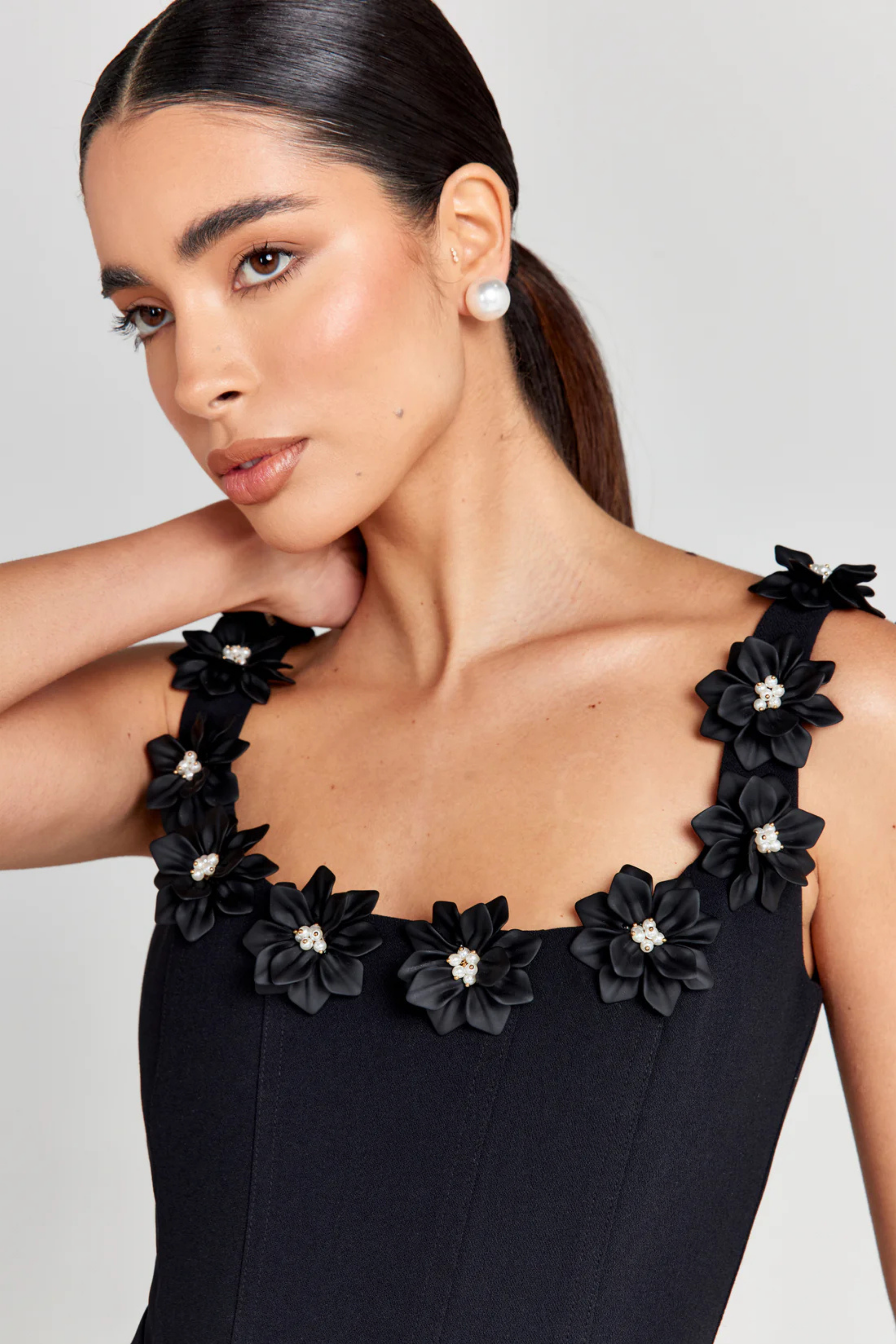 Fionna – Bloom-trimmed charm – Mini dress-15274399400309-Mirella Fiore