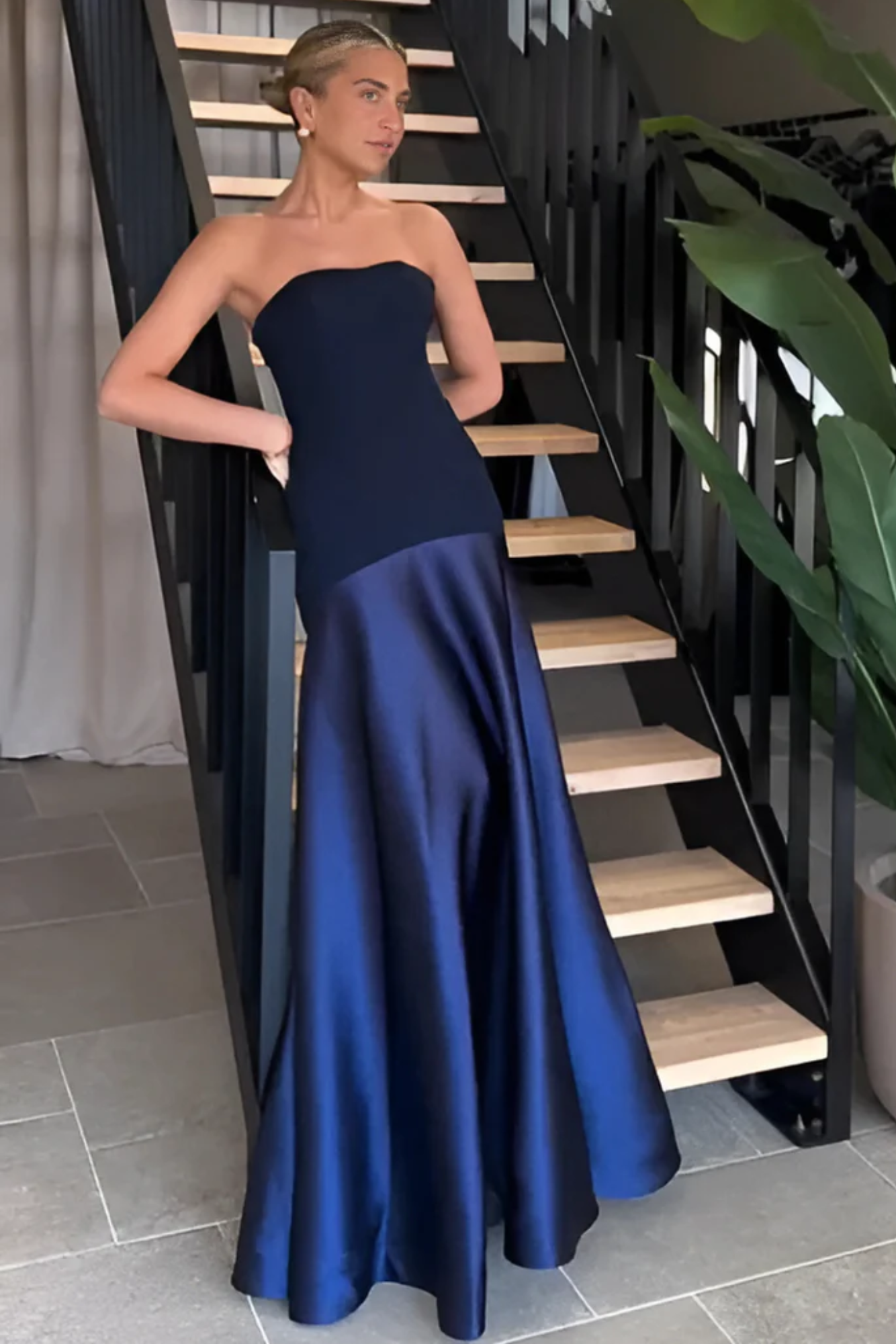 Isavelle – Sculpted fit – Strapless evening gown-15133903159669-Mirella Fiore