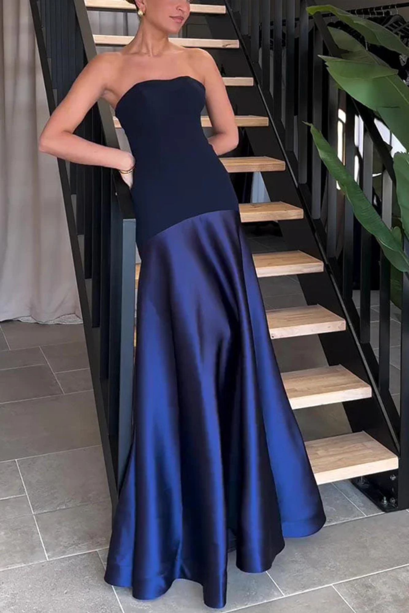 Isavelle – Sculpted fit – Strapless evening gown-15133903159669-Mirella Fiore