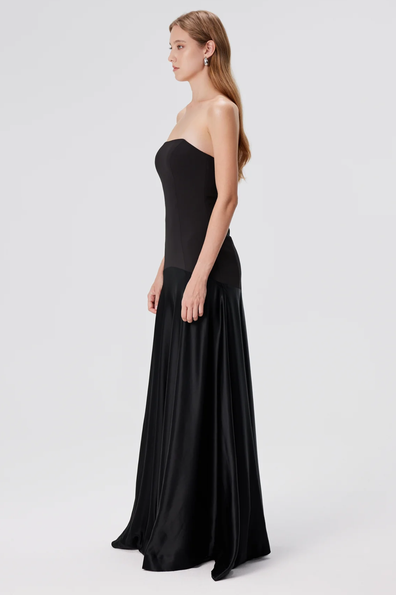 Isavelle – Sculpted fit – Strapless evening gown-15133903159669-Mirella Fiore