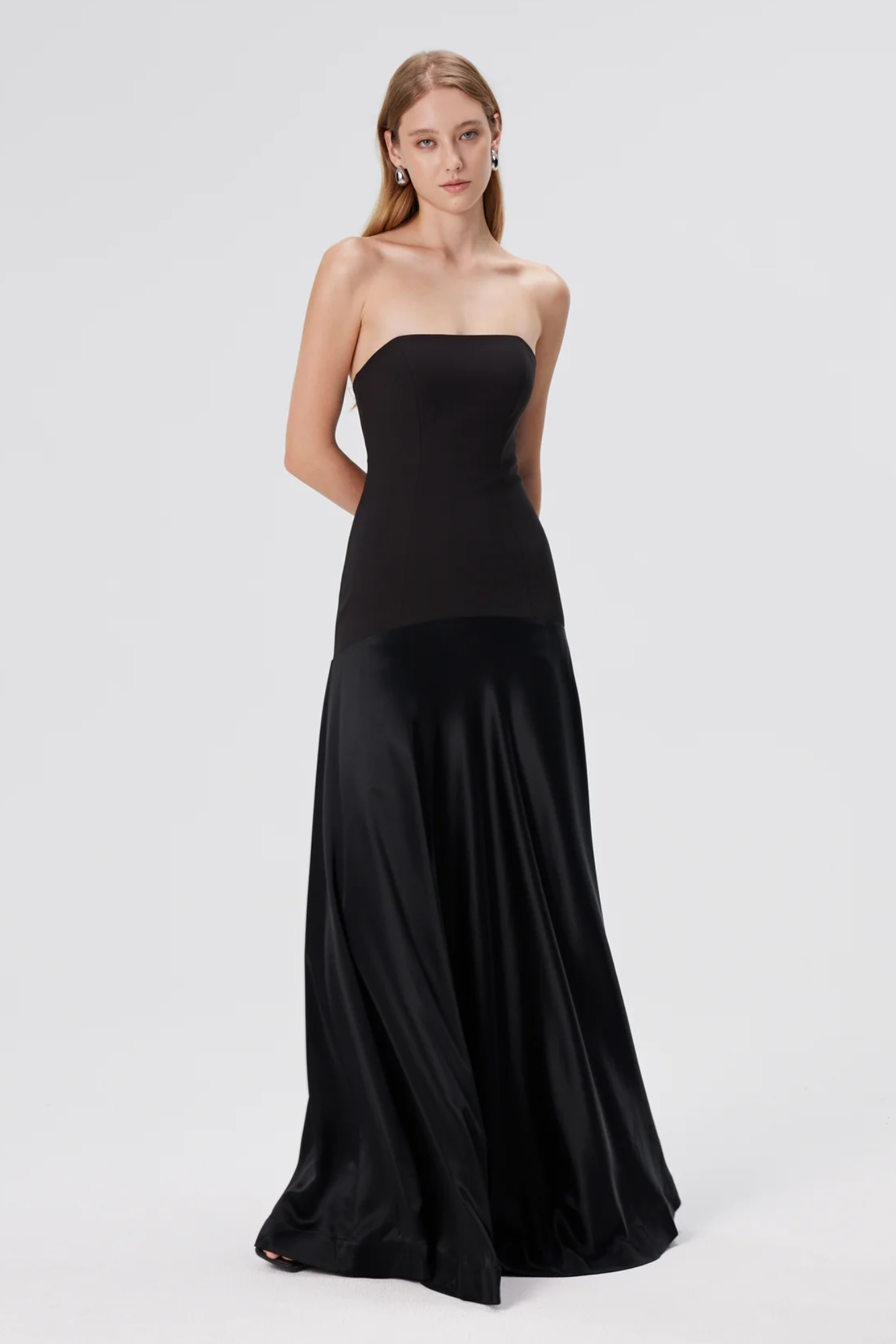Isavelle – Sculpted fit – Strapless evening gown-15133903159669-Mirella Fiore