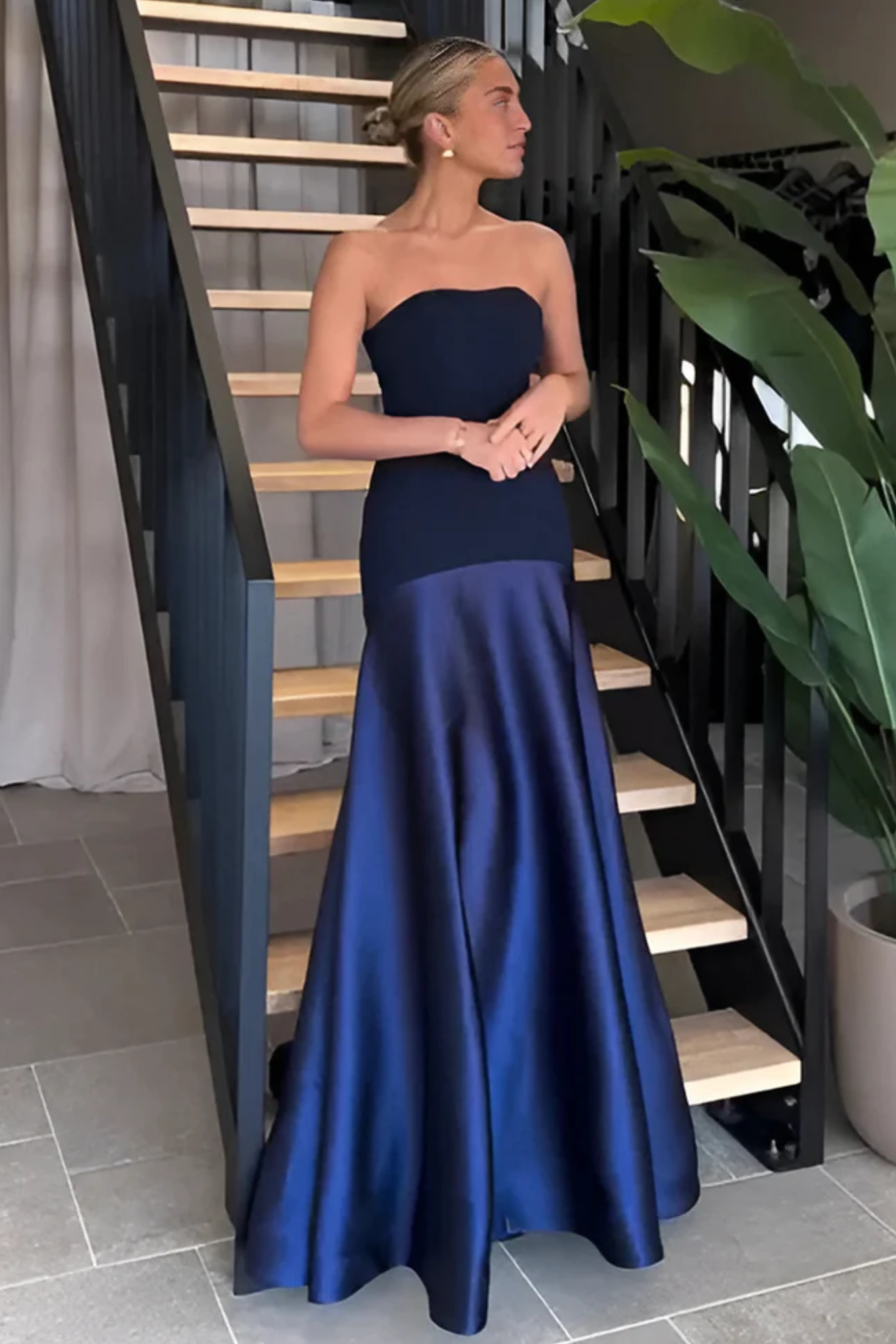 Isavelle – Sculpted fit – Strapless evening gown-15133903159669-Mirella Fiore