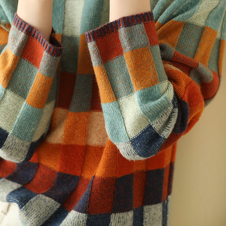 Isla - Cozy Retro Sweater-15547990212981-Mirella Fiore