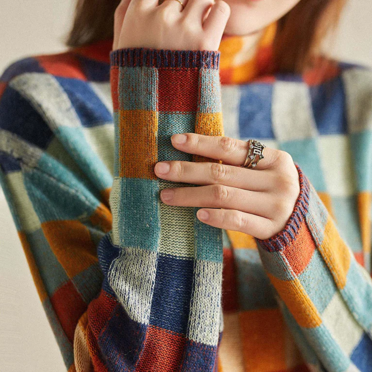 Isla - Cozy Retro Sweater-15547990212981-Mirella Fiore