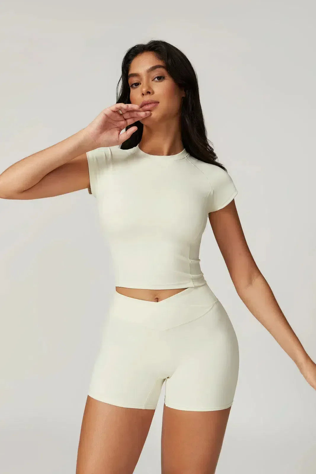 Kaimana – Cropped fit – Top & shorts set-15133712253301-Mirella Fiore