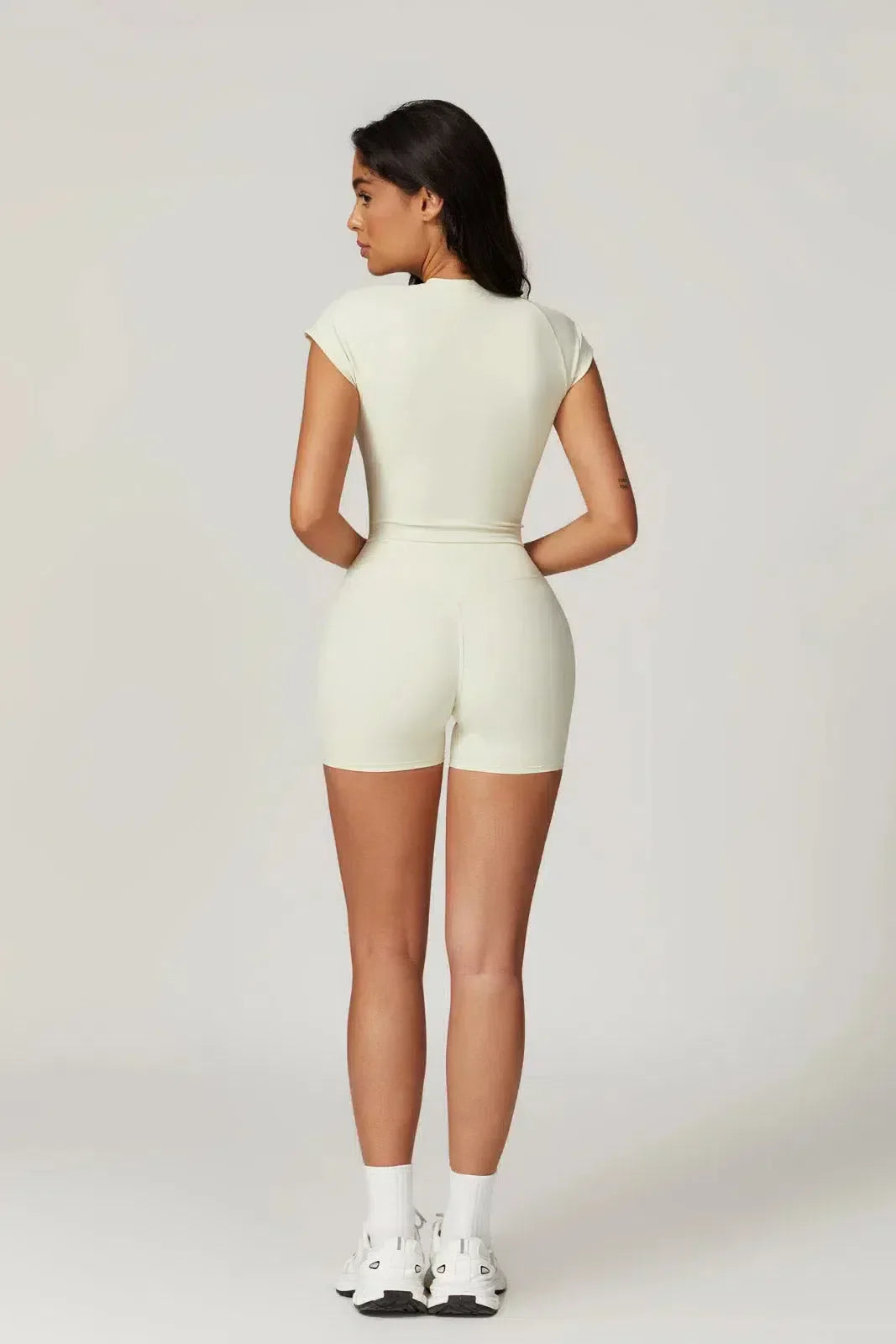 Kaimana – Cropped fit – Top & shorts set-15133712253301-Mirella Fiore