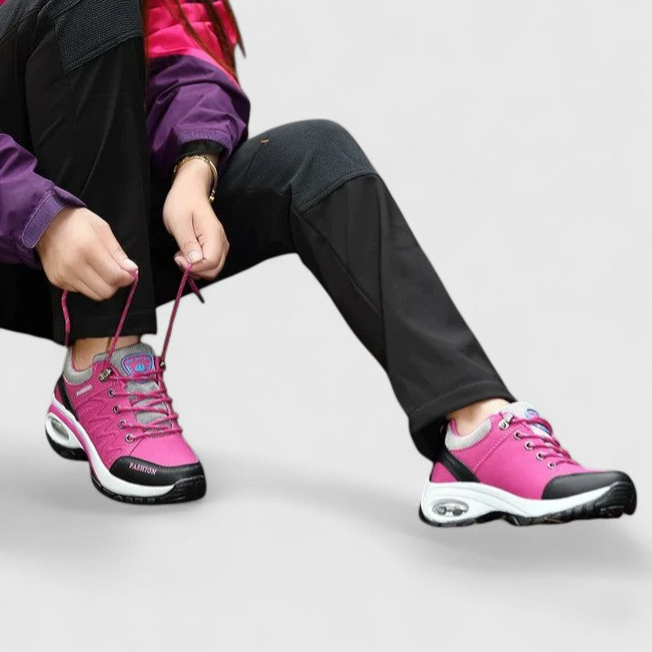 Leslie - Comfortable Sneakers-15543782080885-Mirella Fiore