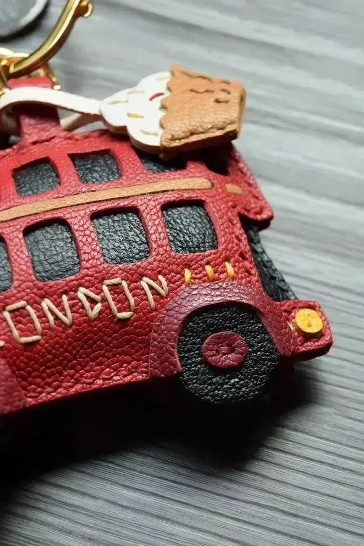 London Bus – Classic design – Bag Charm-15133606871413-Nancy & Mae Savannah