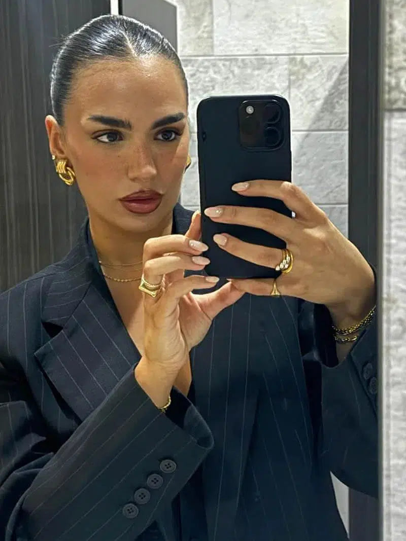 Luisa – Hollow design – Mini hoop earrings-15227778433397-Nancy & Mae Savannah