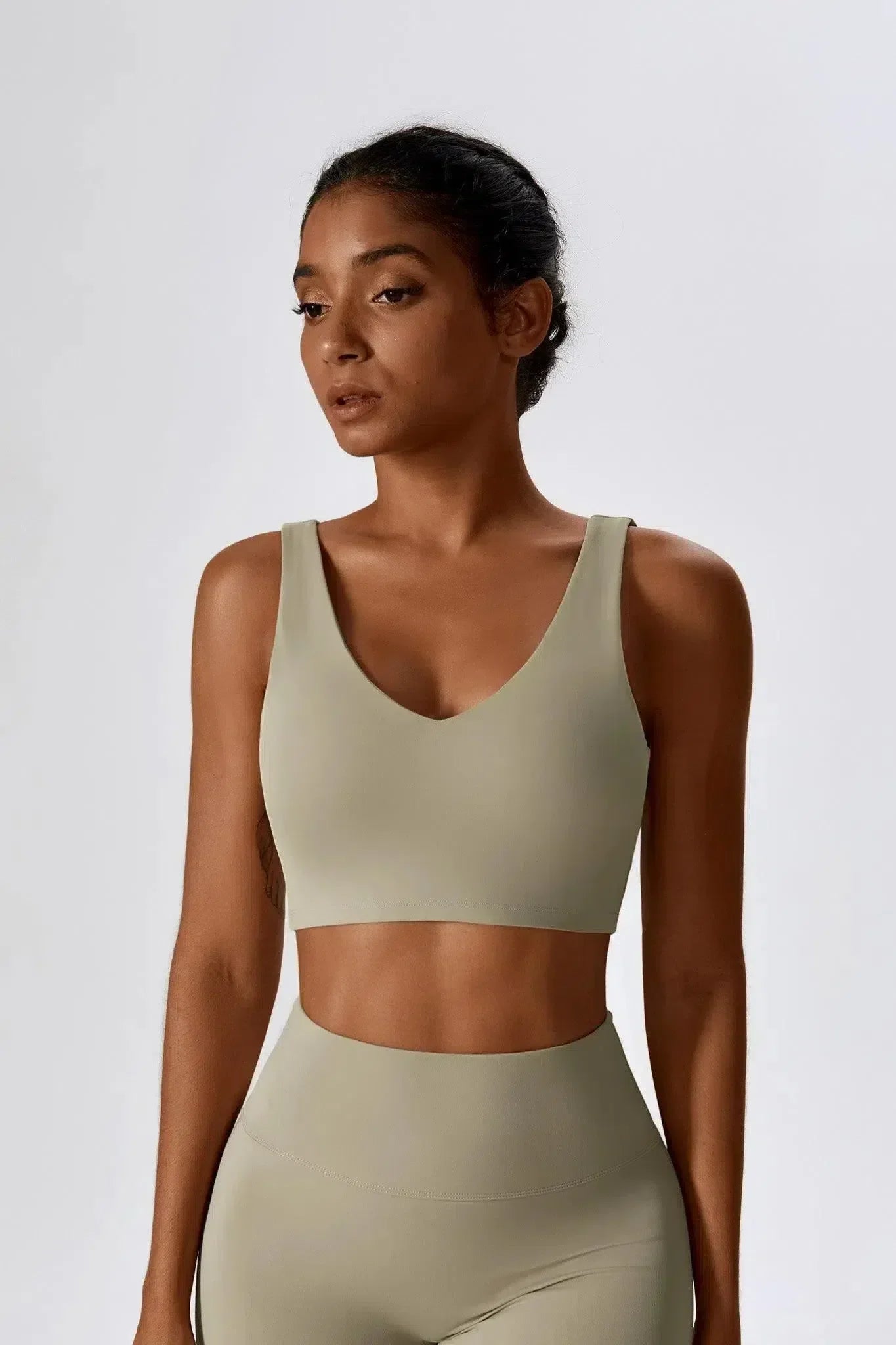 Mariuccia – Scoop neckline – Sports bra & flared leggings set-15133676372341-Mirella Fiore
