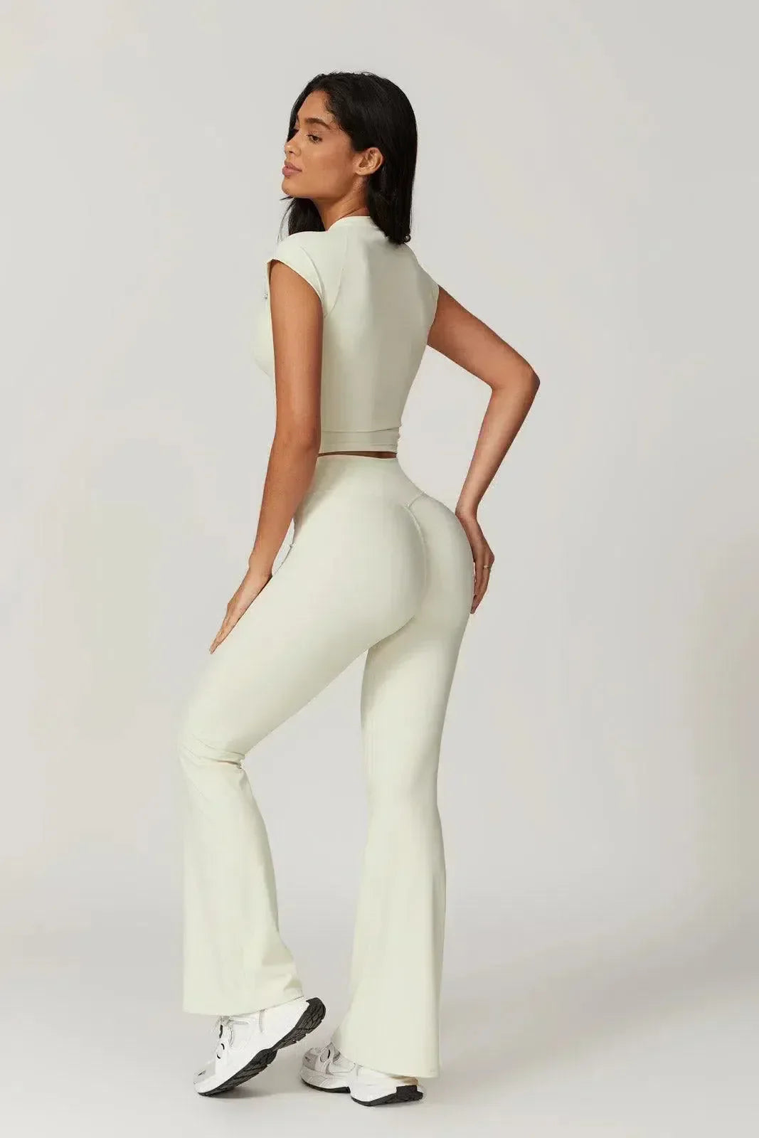 Mila – High-waisted fit – Gym-ready flared leggings-15134058381685-Mirella Fiore