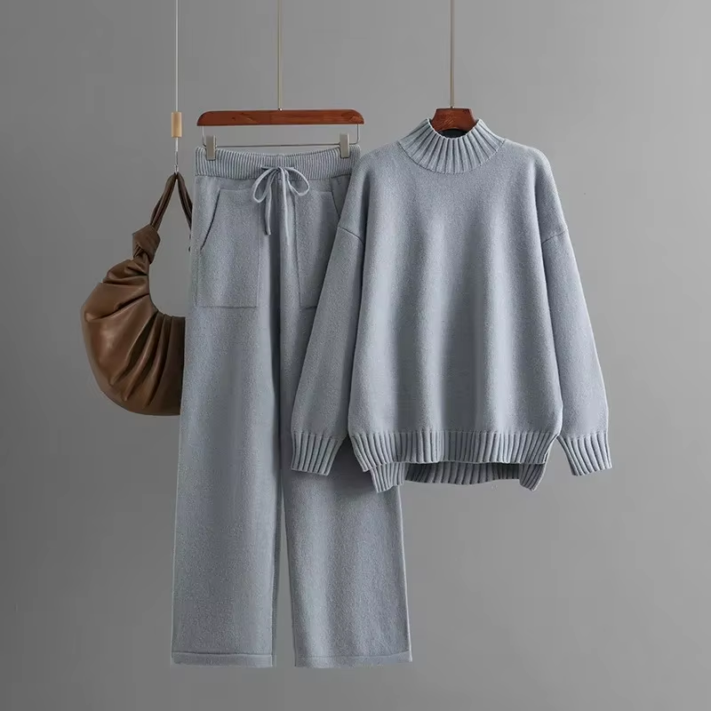 Nia - Elegant Set with Long-Sleeved Blouse and Straight Pants-15553174176117-Mirella Fiore
