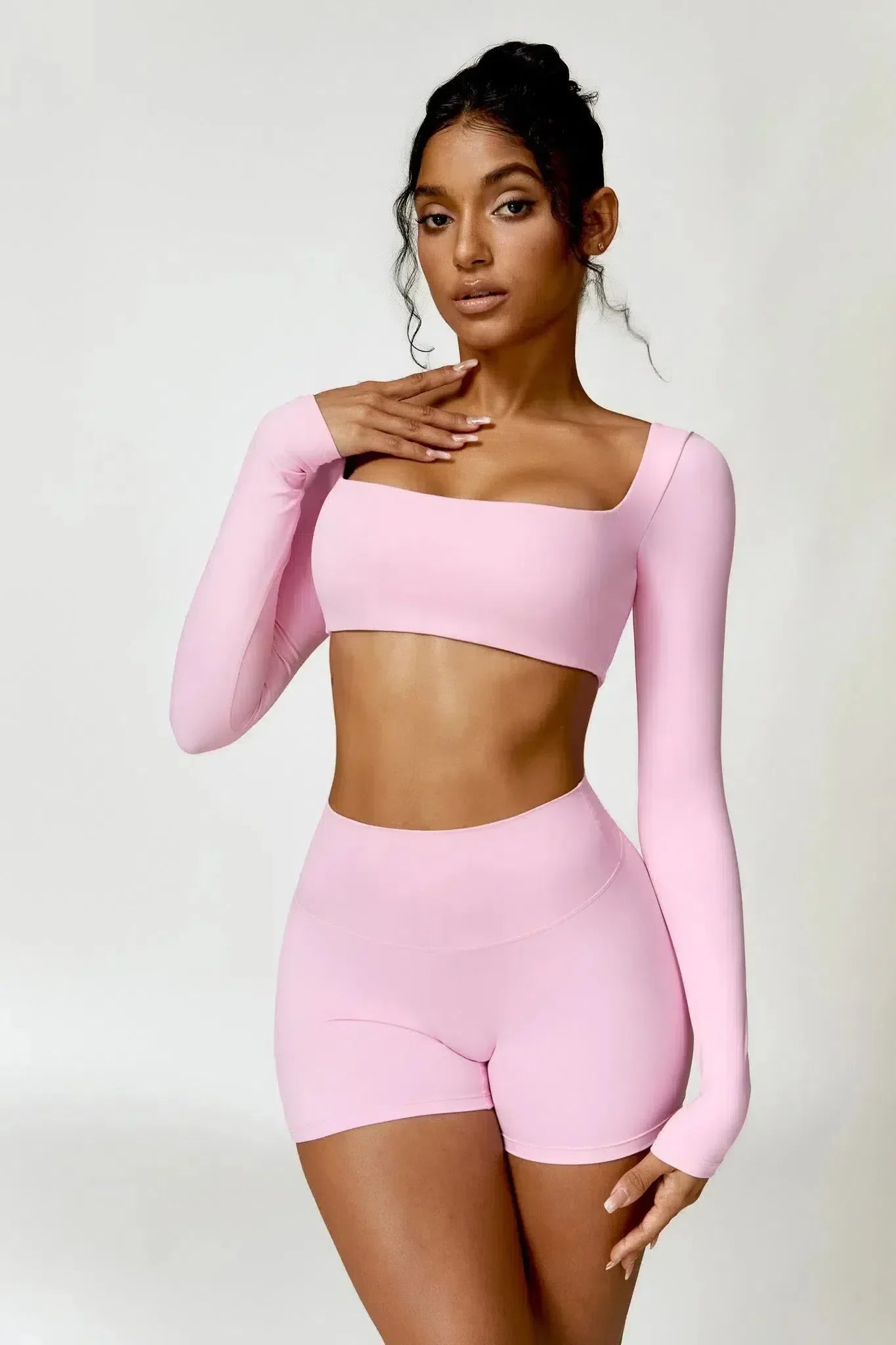 Niamh – U-neckline – Long-sleeve fitness crop top-15134027088245-Mirella Fiore