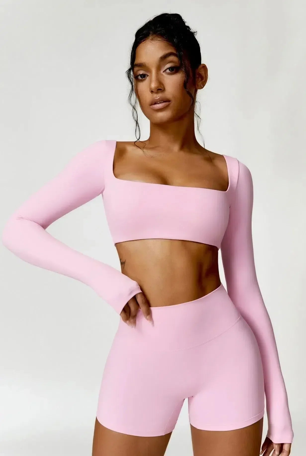 Niamh – U-neckline – Long-sleeve fitness crop top-15134027088245-Mirella Fiore