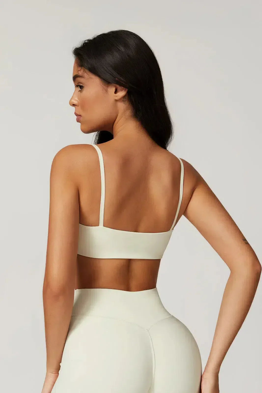 Palmira – U-neckline – Sports bra & flared leggings set-15133671457141-Mirella Fiore