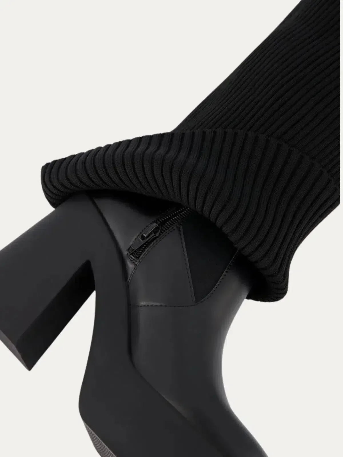 Raffaella – Chunky sole – Bold platform boots-15133640950133-Mirella Fiore