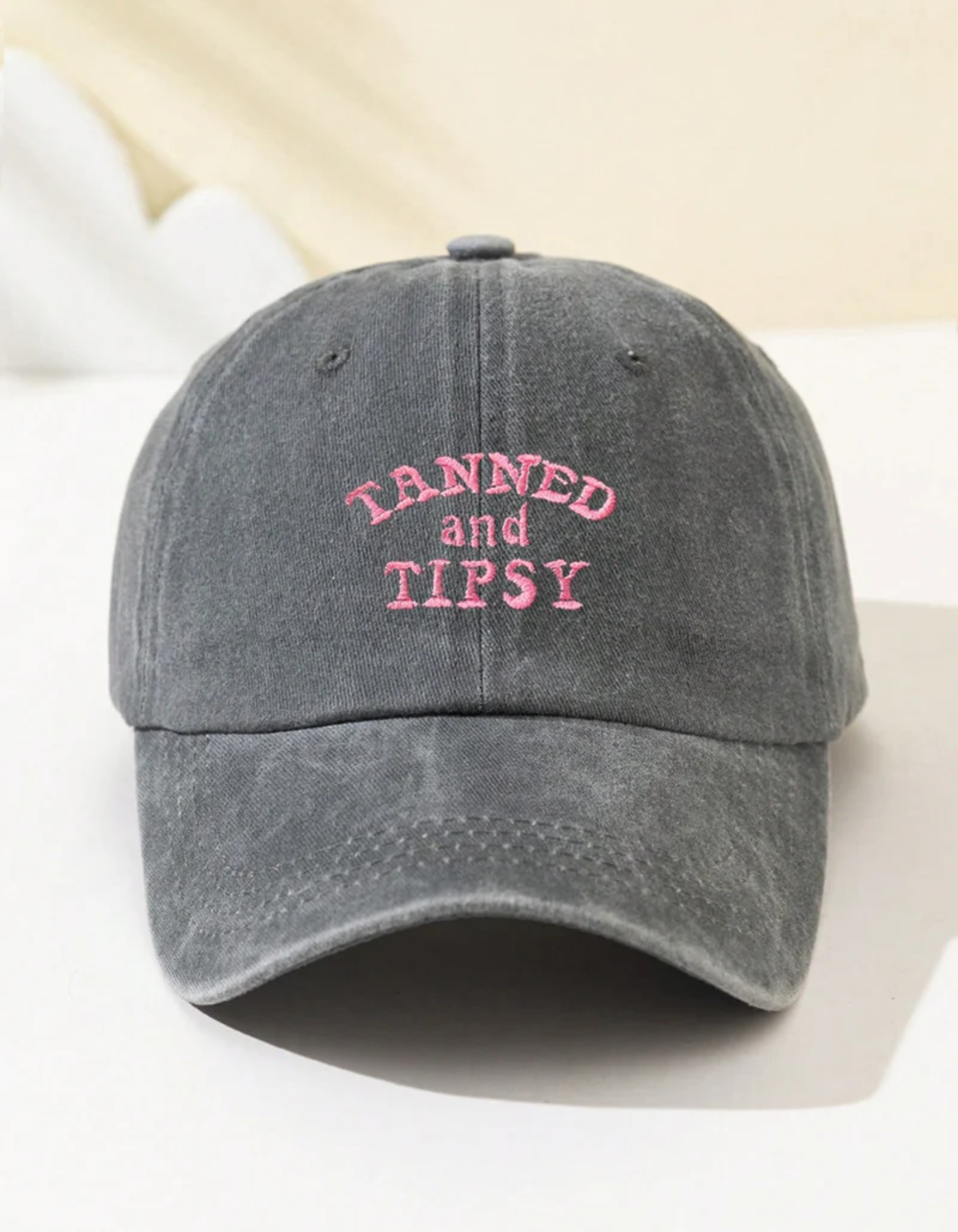 Tipselle – Slogan charm – Cotton baseball cap-15133816652149-Nancy & Mae Savannah